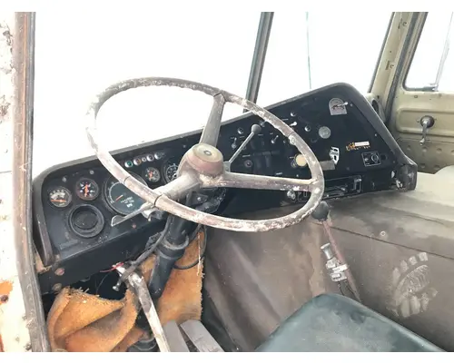 INTERNATIONAL COF-4070 Dash Assembly