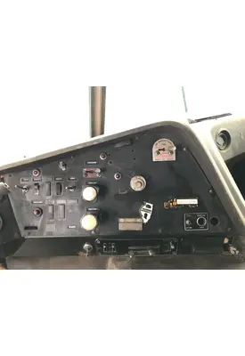 INTERNATIONAL COF-4070 Dash Assembly