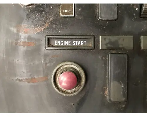 INTERNATIONAL COF-4070 Dash Assembly