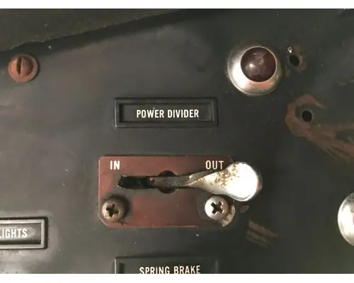 INTERNATIONAL COF-4070 Dash Assembly