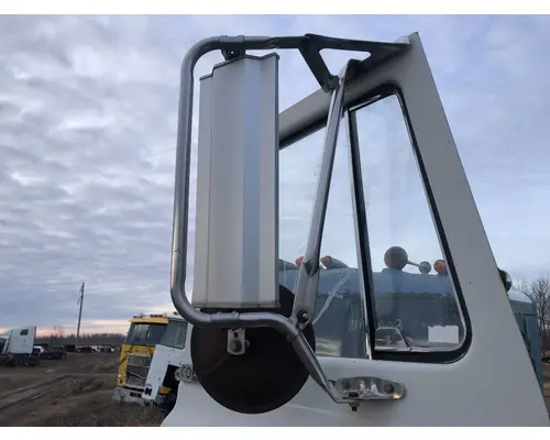 INTERNATIONAL COF-4070 Door Mirror