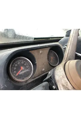 INTERNATIONAL COF-4070 Instrument Cluster