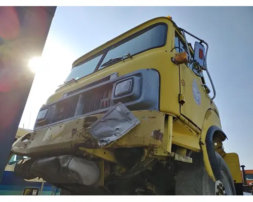 INTERNATIONAL COF-5370 Complete Vehicle