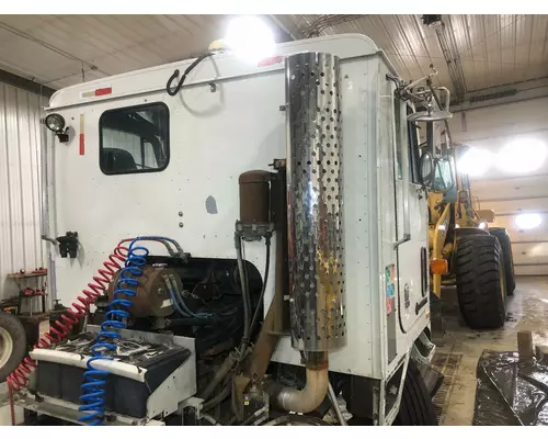 INTERNATIONAL COF-9670 Cab Assembly