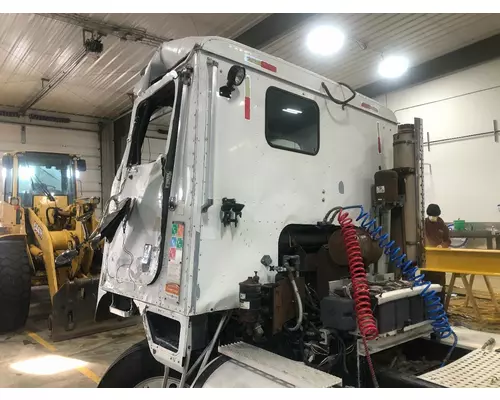 INTERNATIONAL COF-9670 Cab Assembly