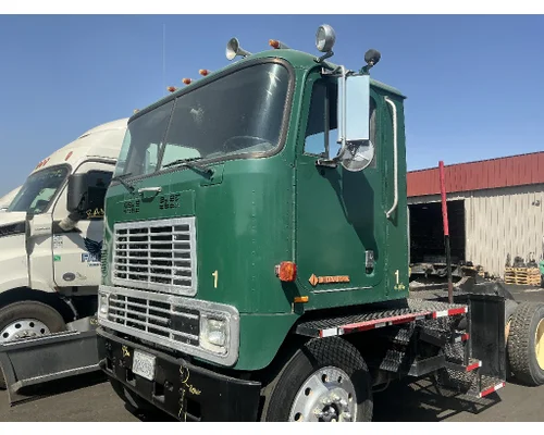 INTERNATIONAL COF-9670 Cab Assembly