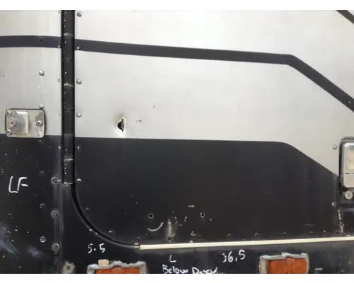 INTERNATIONAL COF-9670 Door Assembly, Front