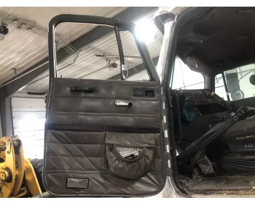 INTERNATIONAL COF-9670 Door Assembly, Front