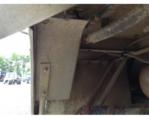 INTERNATIONAL COF-9670 Engine Brackets, Misc.