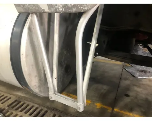 INTERNATIONAL COF-9670 Engine Brackets, Misc.