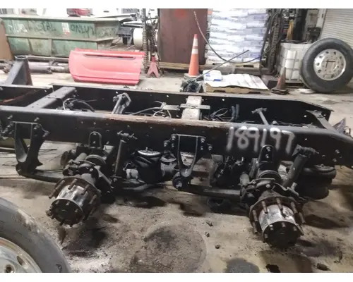 INTERNATIONAL CORPORATE 4 SPRING TANDEM SUSPENSION