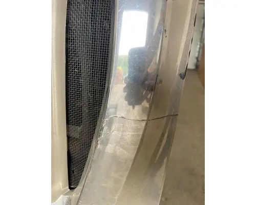 INTERNATIONAL CV515 Grille