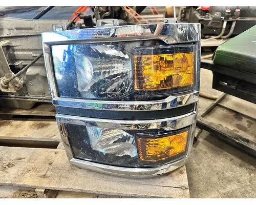 INTERNATIONAL CV515 Headlamp Assembly