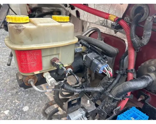 INTERNATIONAL CV515 Power Brake Booster