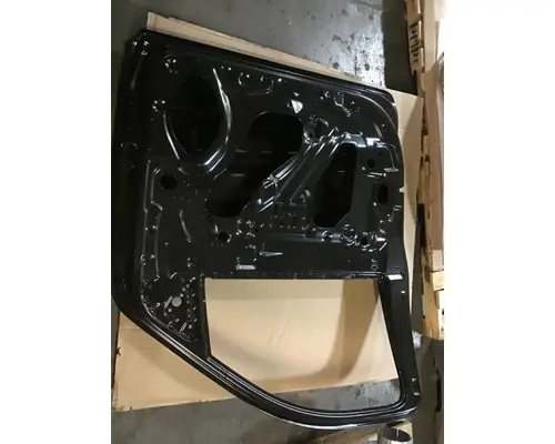 INTERNATIONAL CV Door Assembly, Front