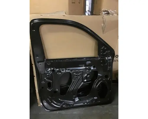INTERNATIONAL CV Door Assembly, Front