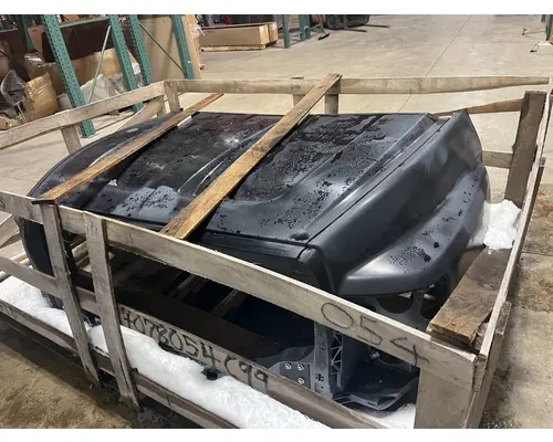 INTERNATIONAL CV Hood