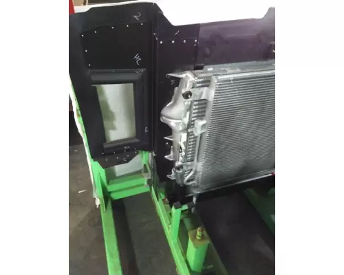 INTERNATIONAL CV Radiator