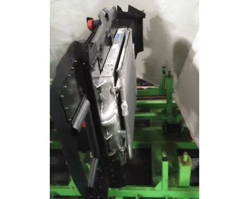 INTERNATIONAL CV Radiator