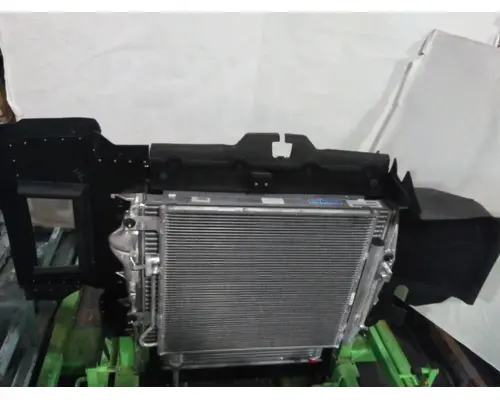 INTERNATIONAL CV Radiator