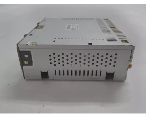 INTERNATIONAL CV Radio