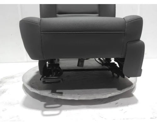 INTERNATIONAL CV Seat, Front