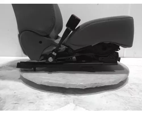 INTERNATIONAL CV Seat, Front