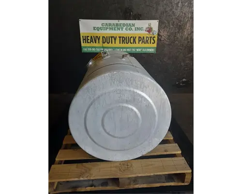 INTERNATIONAL Cabover Fuel Tank