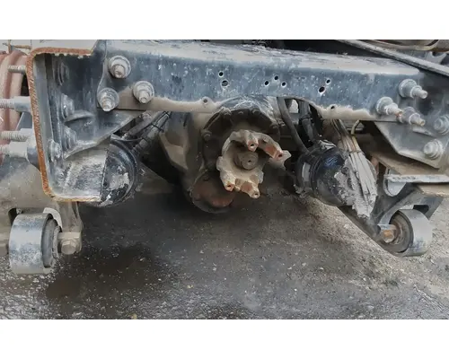 INTERNATIONAL Corporate Air/IROS Cutoff Tandem Axle