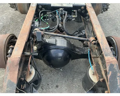 INTERNATIONAL Corporate Air/IROS Cutoff Tandem Axle