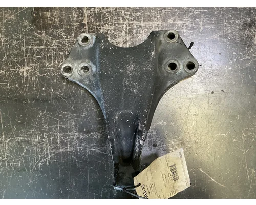 INTERNATIONAL Corporate Air/IROS Drive Axle Spring Hangers