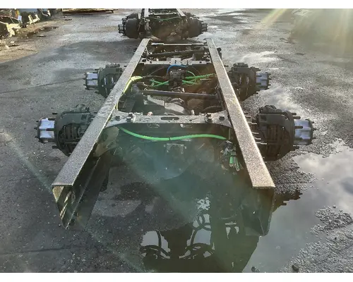 INTERNATIONAL Corporate Air/IROS Tandem Cutoffs