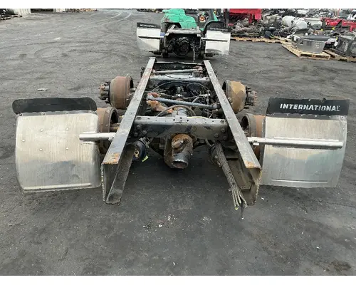 INTERNATIONAL Corporate Air/IROS Tandem Cutoffs