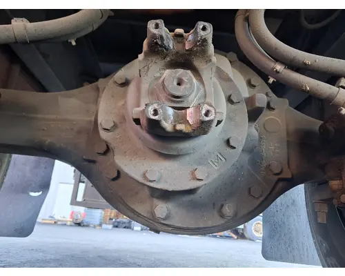INTERNATIONAL Corporate Spring Cutoff Single Axle