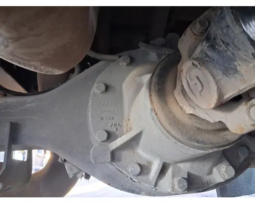 INTERNATIONAL Corporate Spring Cutoff Single Axle