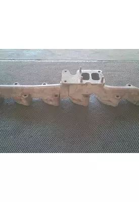 INTERNATIONAL DT 466B Exhaust Manifold