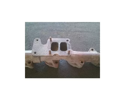 INTERNATIONAL DT 466B Exhaust Manifold