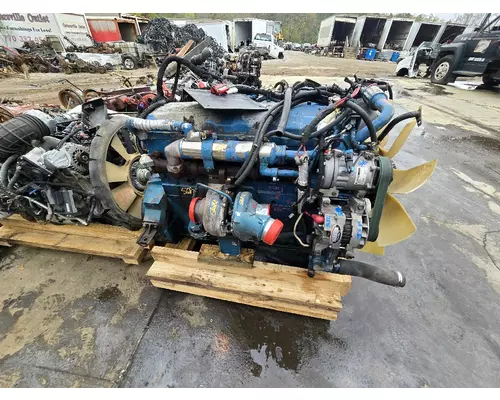 INTERNATIONAL DT-466EGR Air Conditioner Compressor