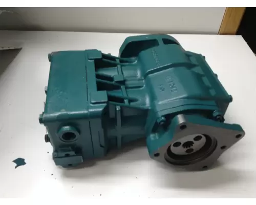 INTERNATIONAL DT 466E Air Compressor
