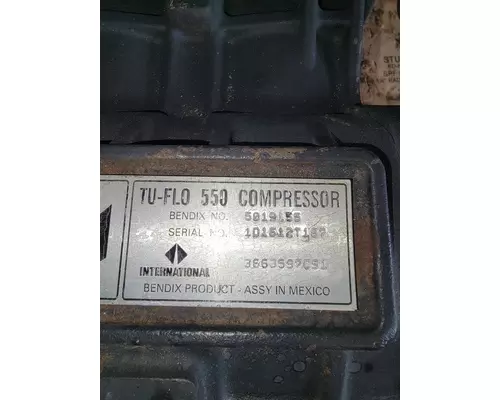 INTERNATIONAL DT 466E Air Compressor
