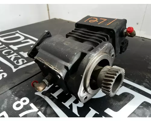 INTERNATIONAL DT 466E Air Compressor