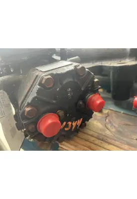 INTERNATIONAL DT 466E Air Conditioner Compressor