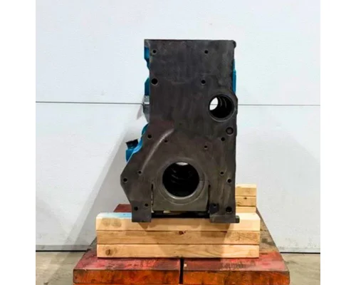 INTERNATIONAL DT 466E Cylinder Block