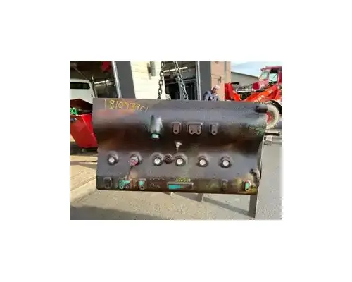 INTERNATIONAL DT 466E Cylinder Block