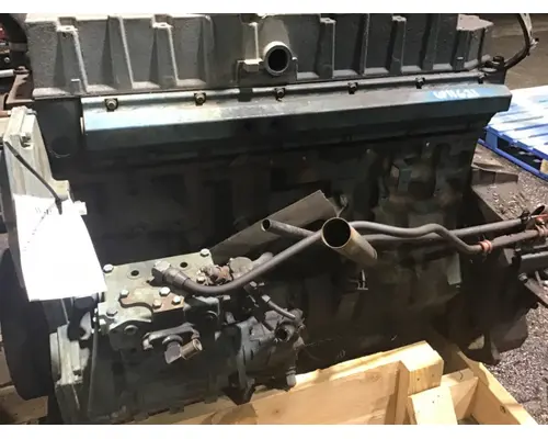 INTERNATIONAL DT 466E Engine Assembly