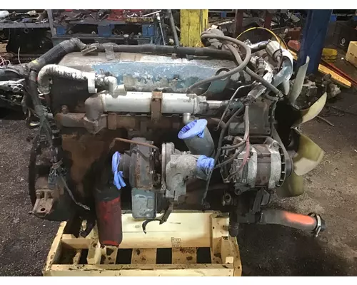 INTERNATIONAL DT 466E Engine Assembly