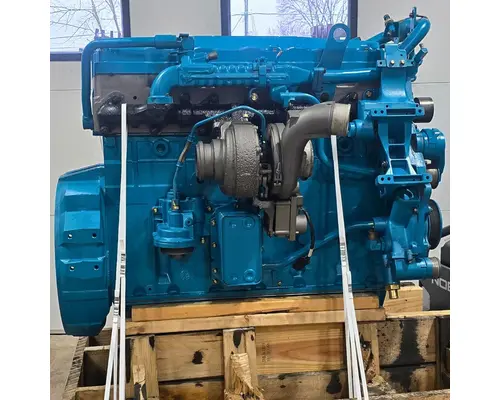 INTERNATIONAL DT 466E Engine Assembly