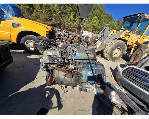 INTERNATIONAL DT 466E Engine Assembly