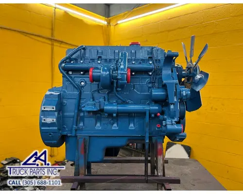 INTERNATIONAL DT 466E Engine Assembly