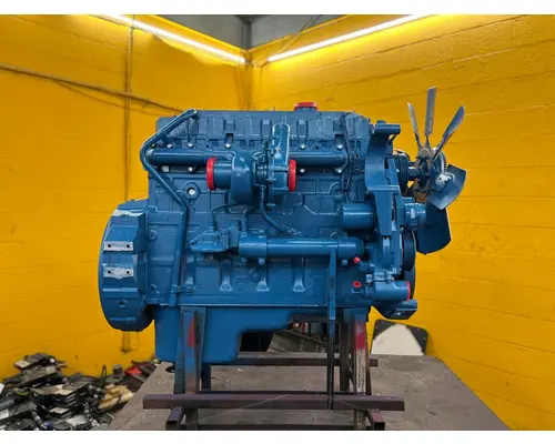 INTERNATIONAL DT 466E Engine Assembly